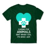 Caring for animals Bottle Green Men's T-shirt for Veterinary, Work