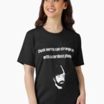 Chuck Norris can strangle you Unisex T-Shirt