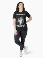 Don't Worry Kitten Funny Wolf Meme Unisex T-Shirt - Image 4