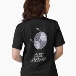 Saga​ Scarred​ Unisex T-Shirt