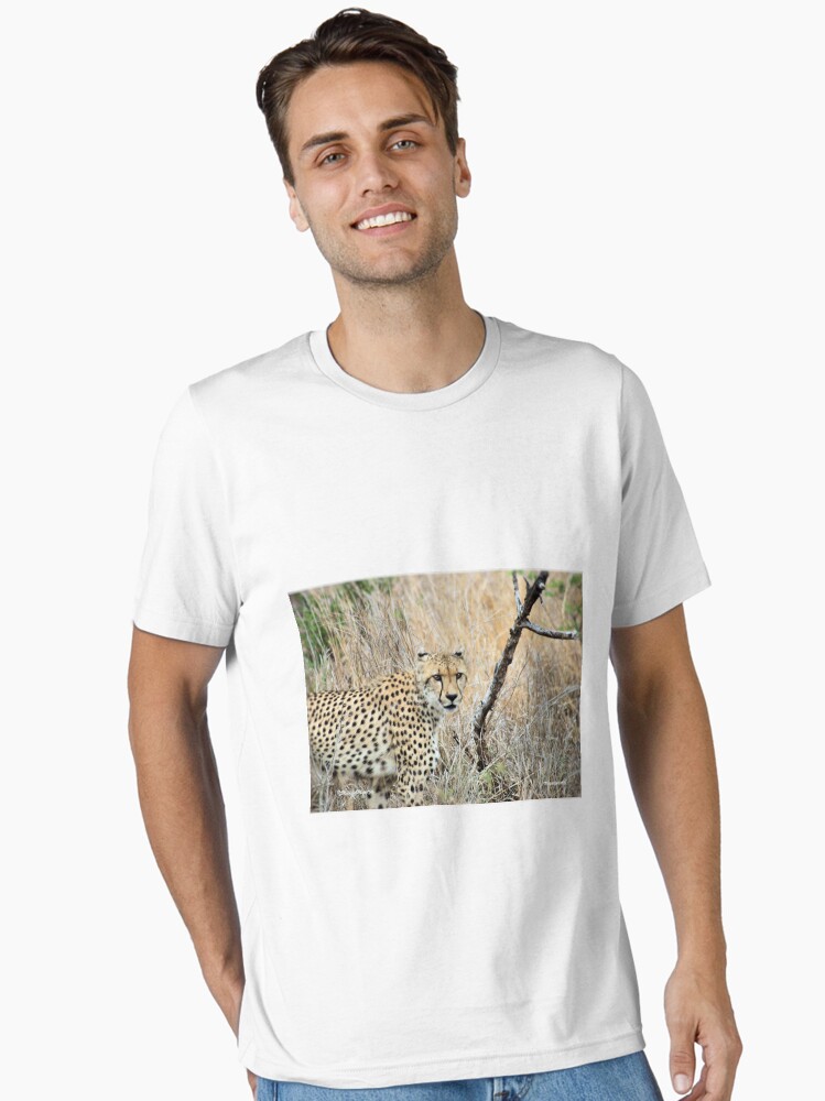 A MOMENT IN TIME - THE CHEETAH - Acinonyx jabatus Essential T-Shirt
