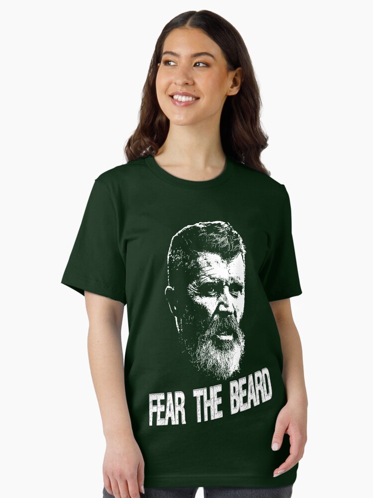 Roy Keane: Fear The Beard Essential T-Shirt