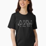 Un Deux Trois Cat Essential T-Shirt