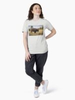 American Bison in Field Essential T-Shirt
