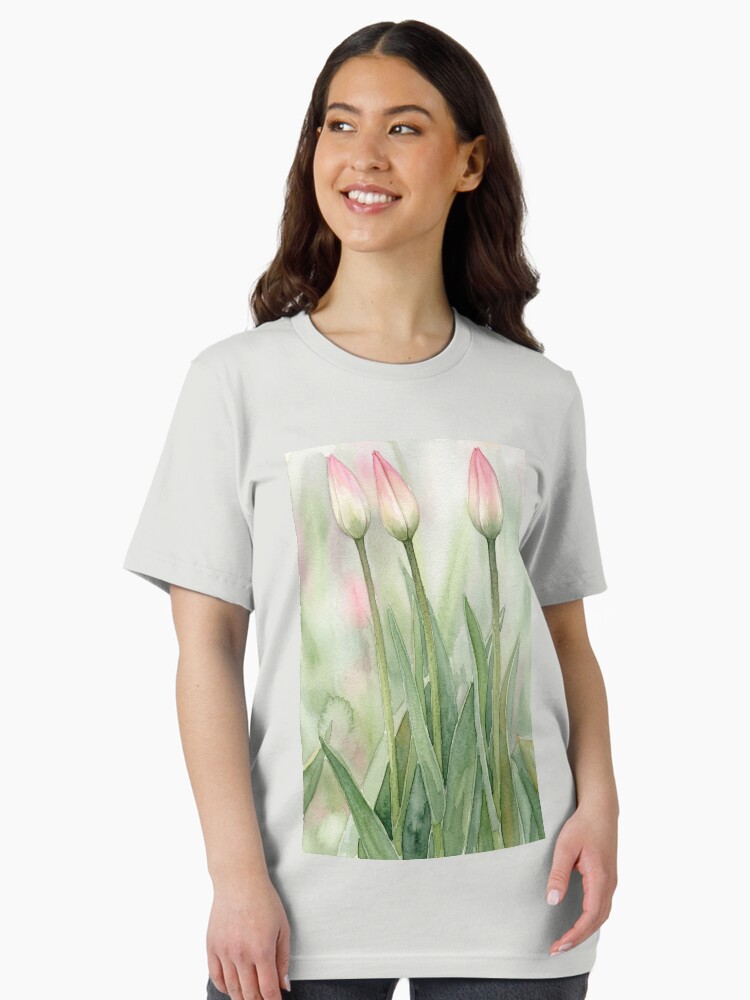 Delicate Botanical Watercolor: Three Pink Tulip Buds Essential T-Shirt