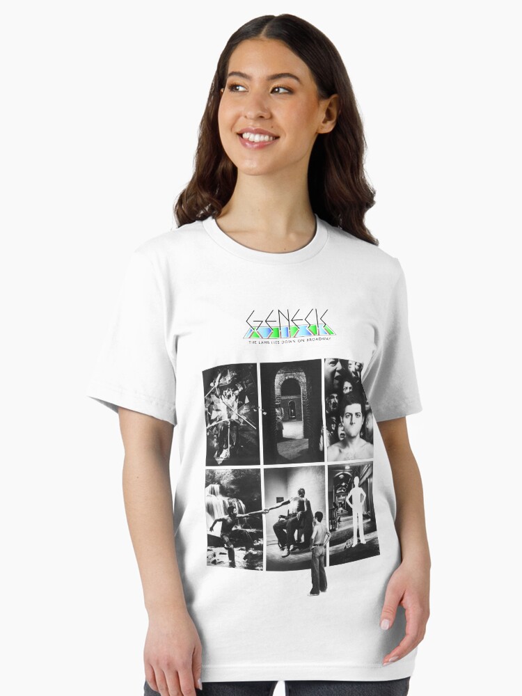 Genesis - The Lamb Lies Down on Broadway (Extended Artwork) Essential T-Shirt