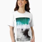 It comes and goes in waves Essential T-Shirt