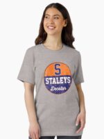 Decatur Staleys Distressed Logo - Defunct Football Team - 1919-1922 Expansion Team for Illinois - Predecessors to the Chicago Bears Essential T-Shirt