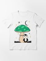 Magic Mushroom Penguin Essential T-Shirt