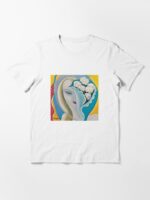 Layla Essential T-Shirt
