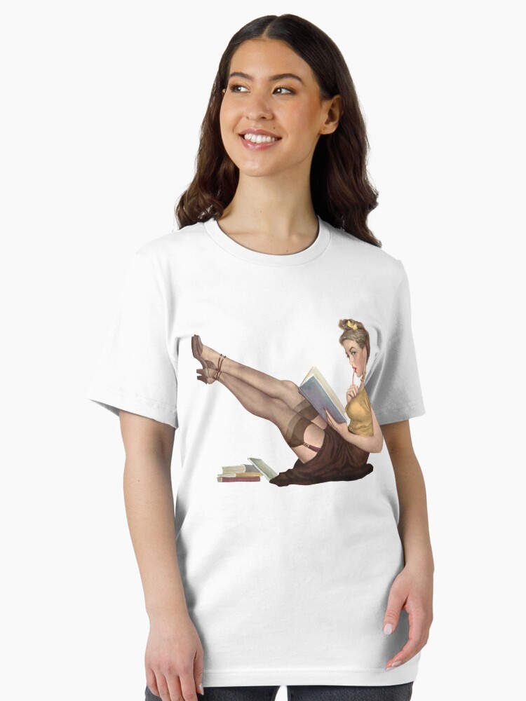 Vintage Pin-up Girl Reading a Book Unisex T-Shirt