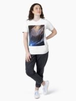 Yato in action || Arknights Unisex T-Shirt